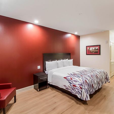 Red Roof Inn Houston - Willowbrook Экстерьер фото